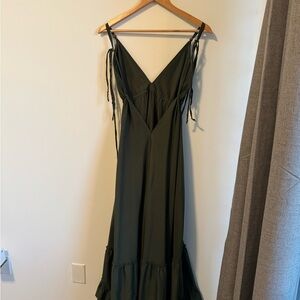 Elegant Green Maxi Dress